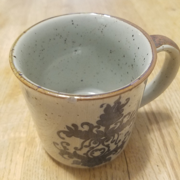 Vintage Coffee Mugs - Picture 3 of 6